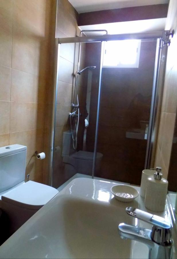 Residencia Viriato Hostel Seville Luaran gambar